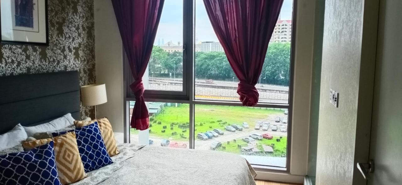 Signature Residence@Desa Sri Hartamas 吉隆坡 外观 照片