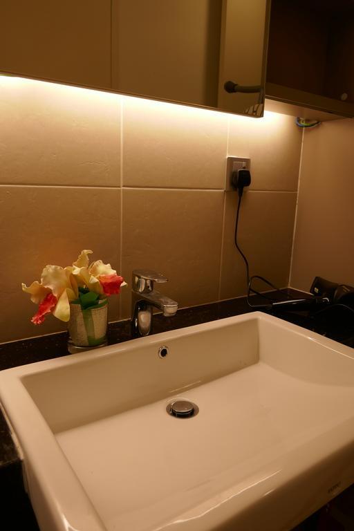 Signature Residence@Desa Sri Hartamas 吉隆坡 外观 照片